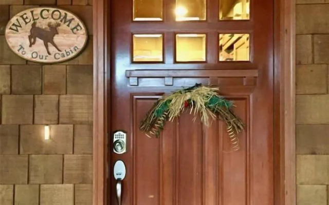 River Rock Mountain Cabin