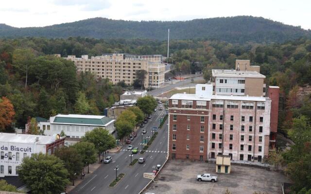 Arlington Resort Hotel and Spa