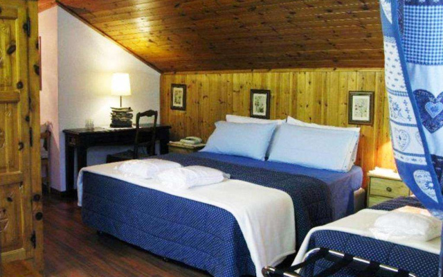 Hotel Bucaneve