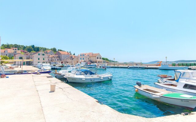 House Stone House Island Prvic