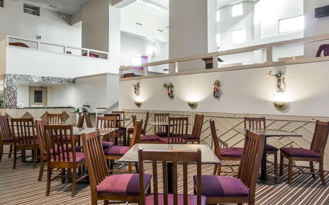 MainStay Suites Williamsburg Historic Area