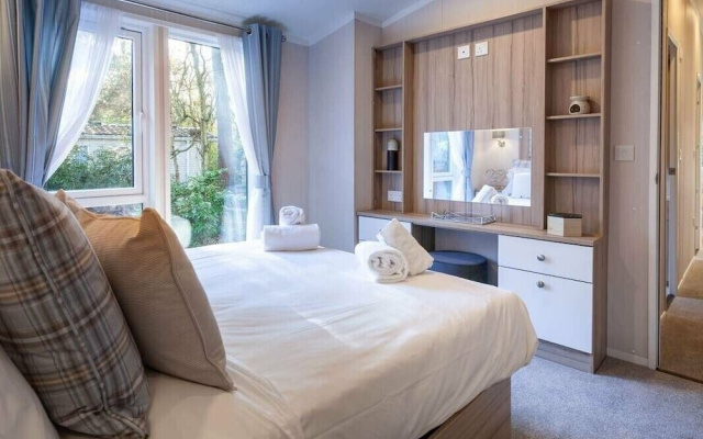 Azenor Lodge - Kelling Heath Holiday Park - 16221