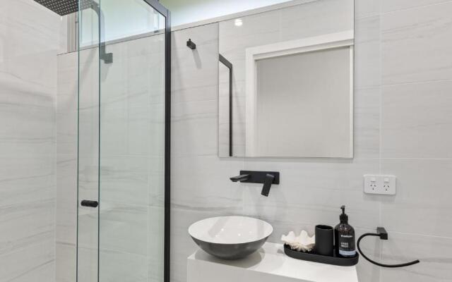 Seaview Cresent, 4