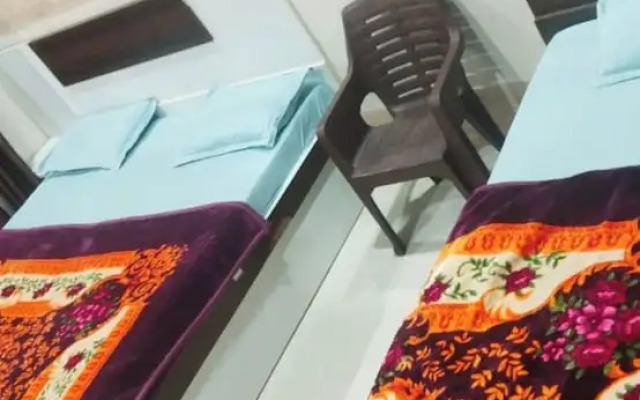 Hotel Premdeep Aashray Vridavan