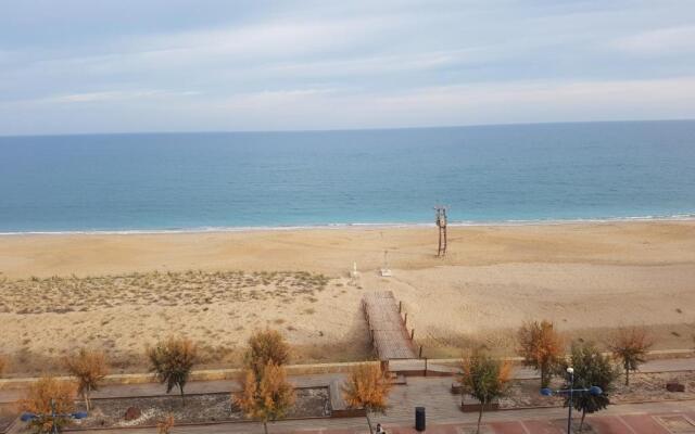 1ª LINEA DE PLAYA PEÑISCOLA