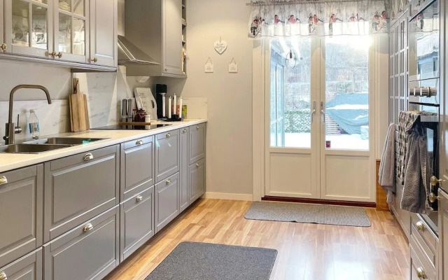 6 Person Holiday Home in Hallekis