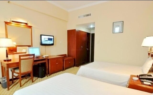 Jiayan Hotel