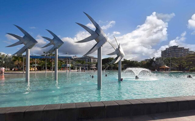 Pullman Cairns International