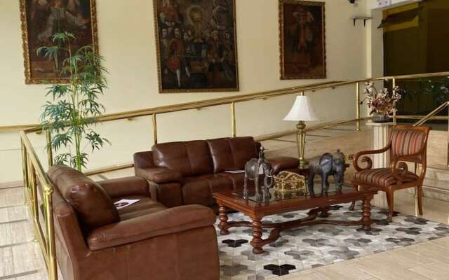 w Minimalist 1BR w AC in Miraflores