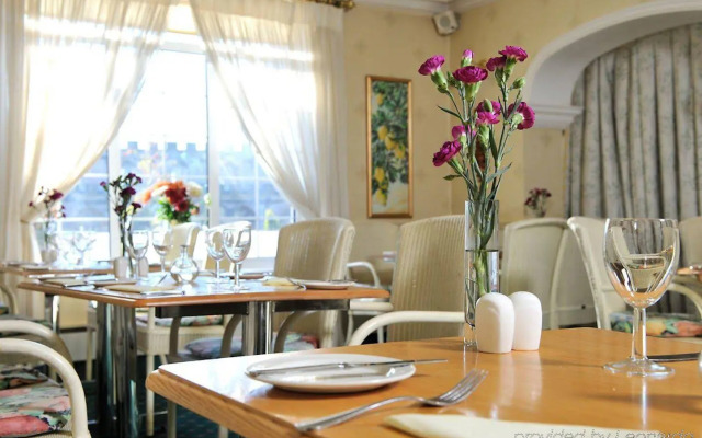 The Walnut Tree Hotel