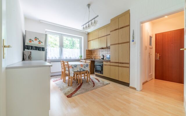 Private Apartment Henckellweg