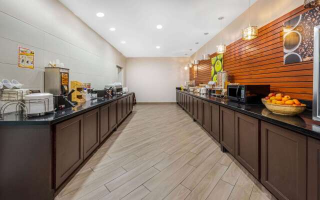 La Quinta Inn & Suites by Wyndham Houston Humble Atascocita