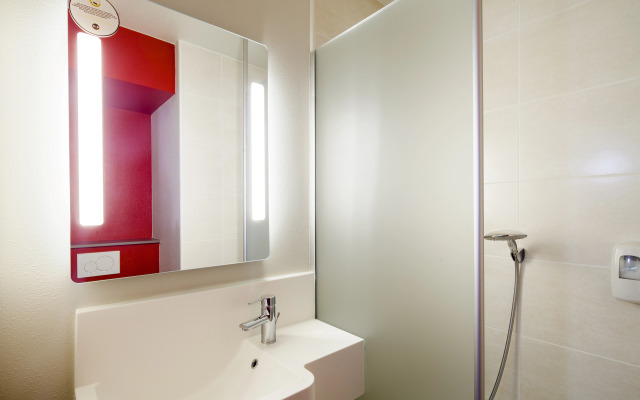 B&B HOTEL Marne-La-Vallée Torcy