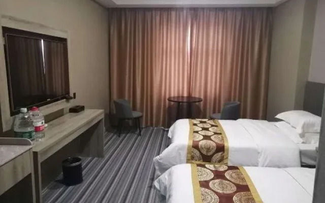 Yanchuan Tianze Business Hotel