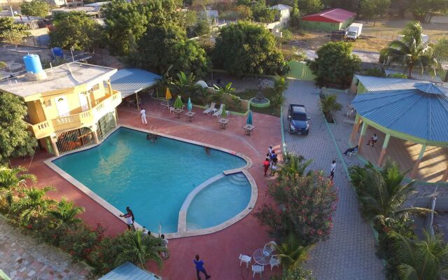 La Cayenna Hôtel et Restaurant