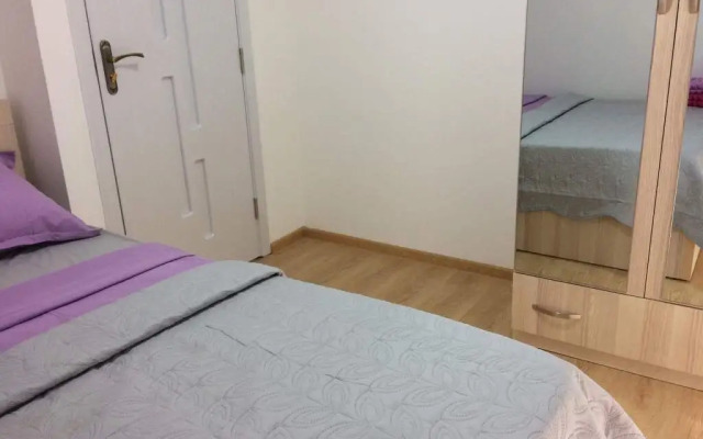 Party Hostel