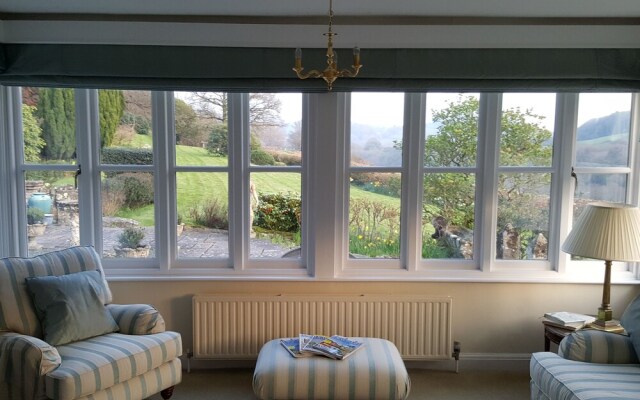 Eastwrey Barton - Guest house