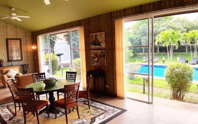 Pictory Garden Resort