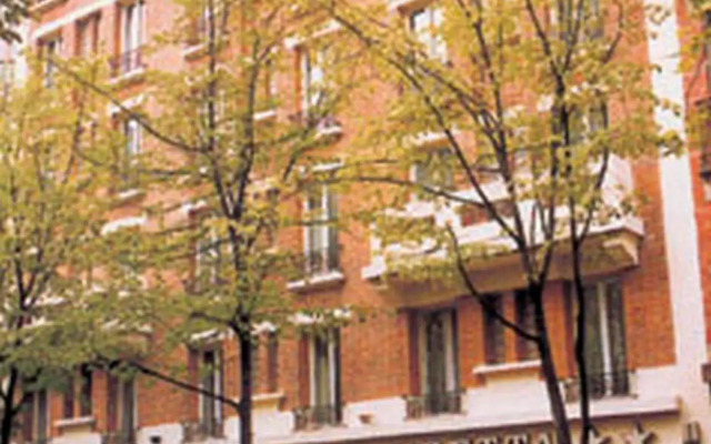 Hipotel Lilas Gambetta