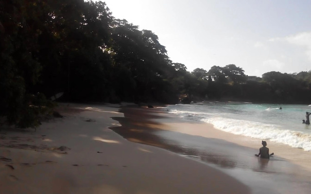 La Familia Guest House and Natural Farm