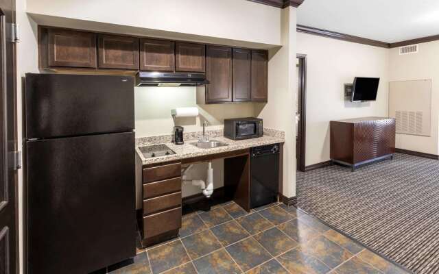 Hawthorn Suites by Wyndham Lubbock