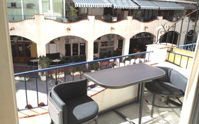 Apartment In Benidorm City Center