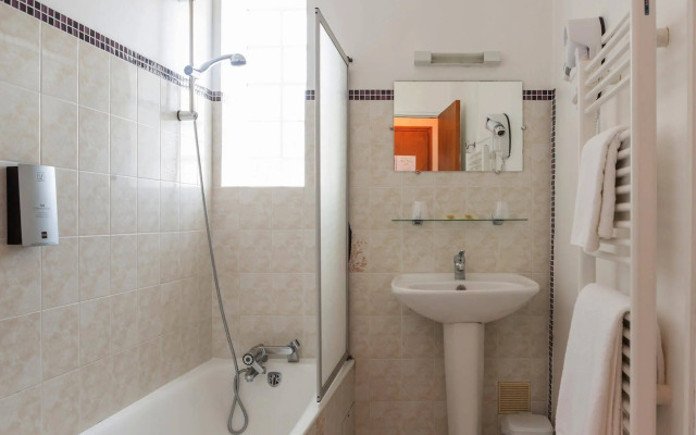 Hôtel Restaurant La Braisiere