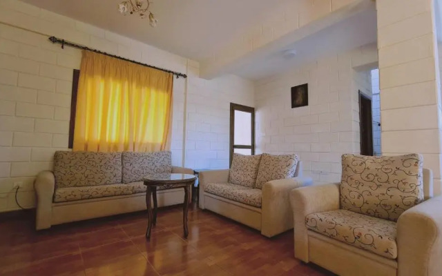 25 AN - Pernera House