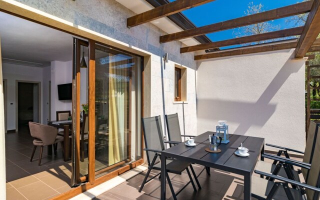 Noa Kaldanija in Kaldanija