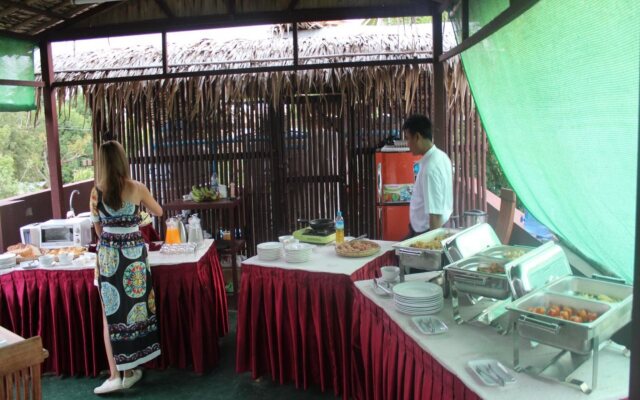 Northern Breeze Hotel