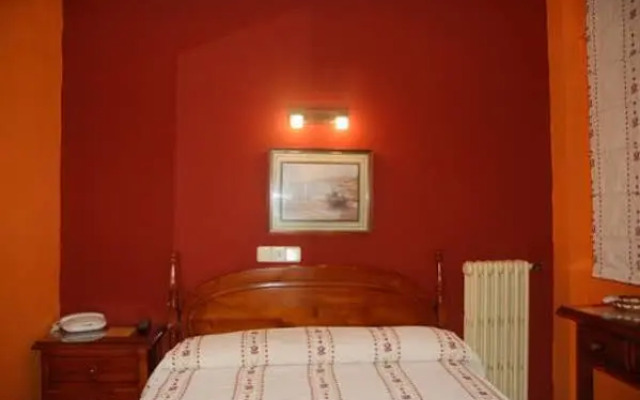 Hostal Residencia Castilla