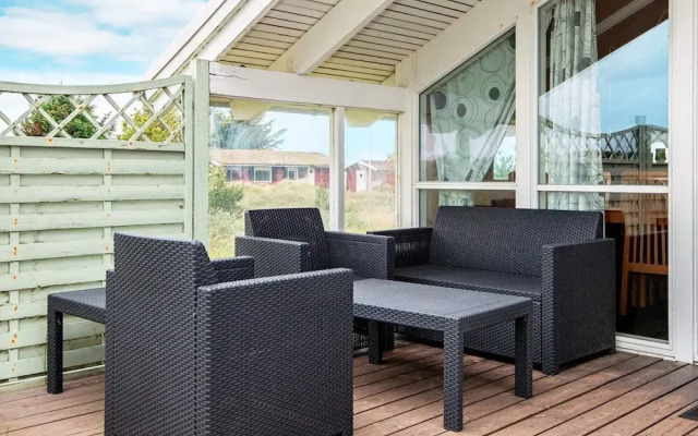 6 Person Holiday Home in Romo