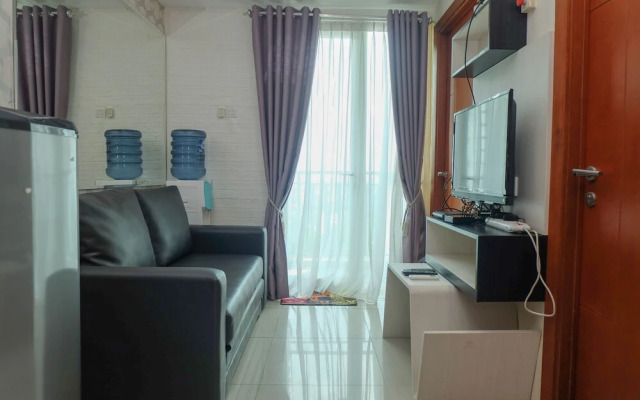 Comfort And Elegant 2Br At Woodland Park Residence Apartment