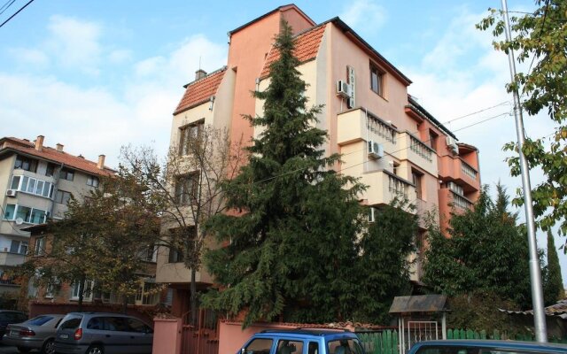 Family Hotel Saint Iliya