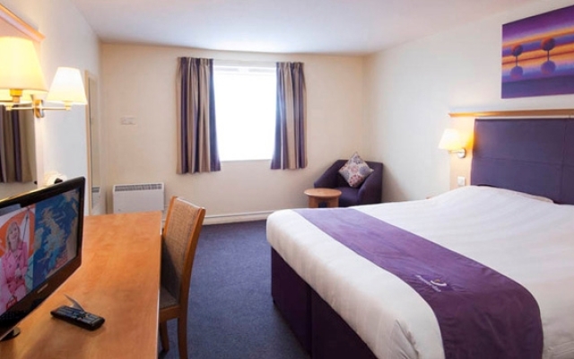 Premier Inn Maidstone West Malling Hotel