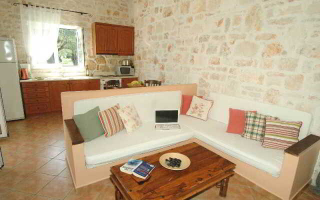Rizolia Villas Lithakia