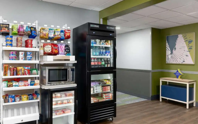 Spark by Hilton Savannah South I-95