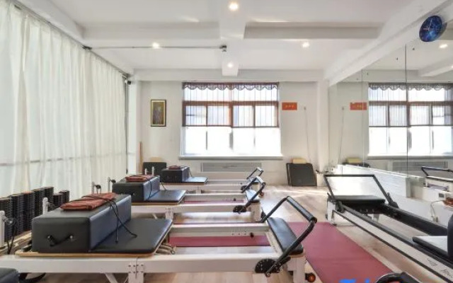 Zhonglian Hotel - Dandong