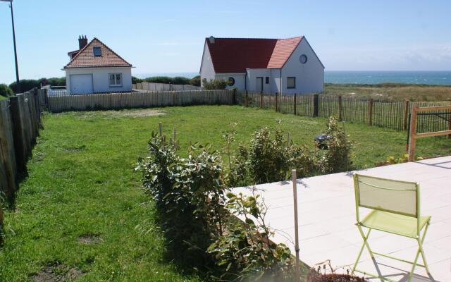 Fantastic Renovated House on the Opal Coast Cliffs