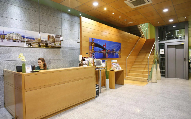 room Select Bilbao