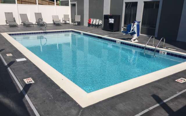 Wingate by Wyndham Louisville Fair and Expo