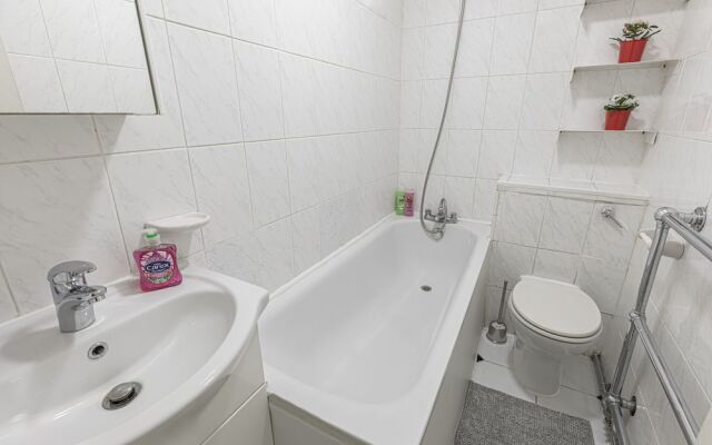 Bright, Lovely Studio in the Heart of London