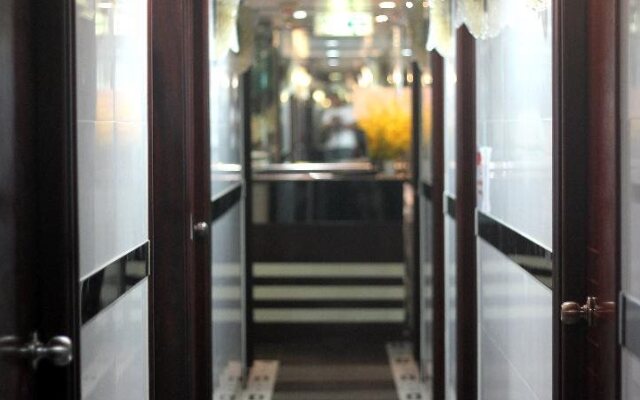New Las Vegas Guest House 5F