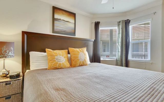 Seascape 1304 - 1 Br Condo