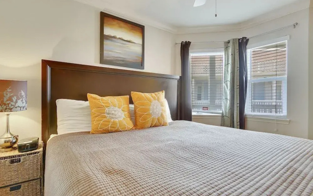 Seascape 1304 - 1 Br Condo