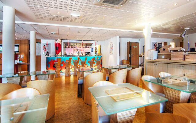 ibis Bayeux Port En Bessin