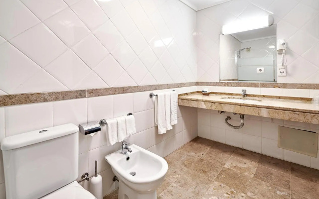 José Estêvão Hotel