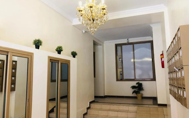 Julie's Private Apartment