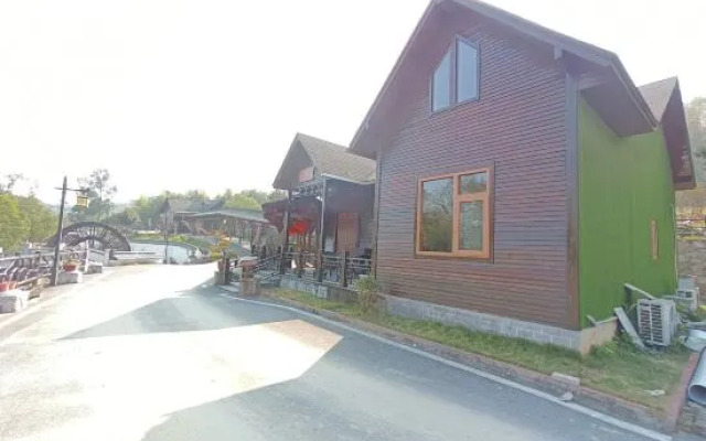 Jiuhuashan Guanpo Mountain Residence