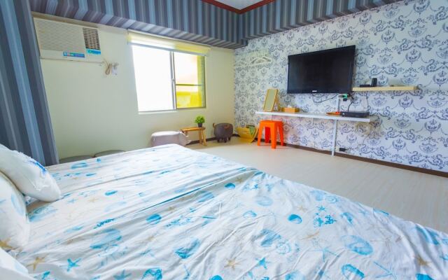 Hengchun Small Room 16